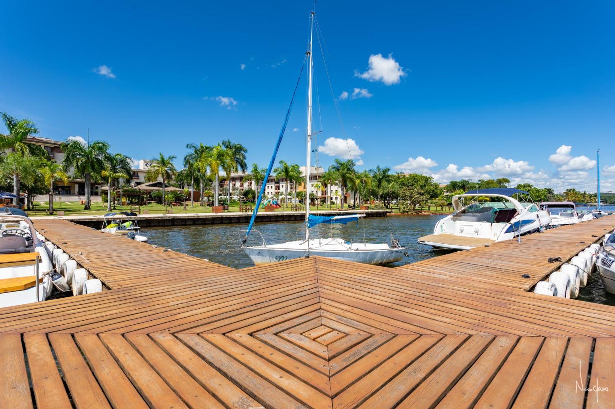 Life Resorts - J 215 - Beira Lago - Piscina - Clube - Refugio Do Casal - By Hospede Facil ブラジリア エクステリア 写真